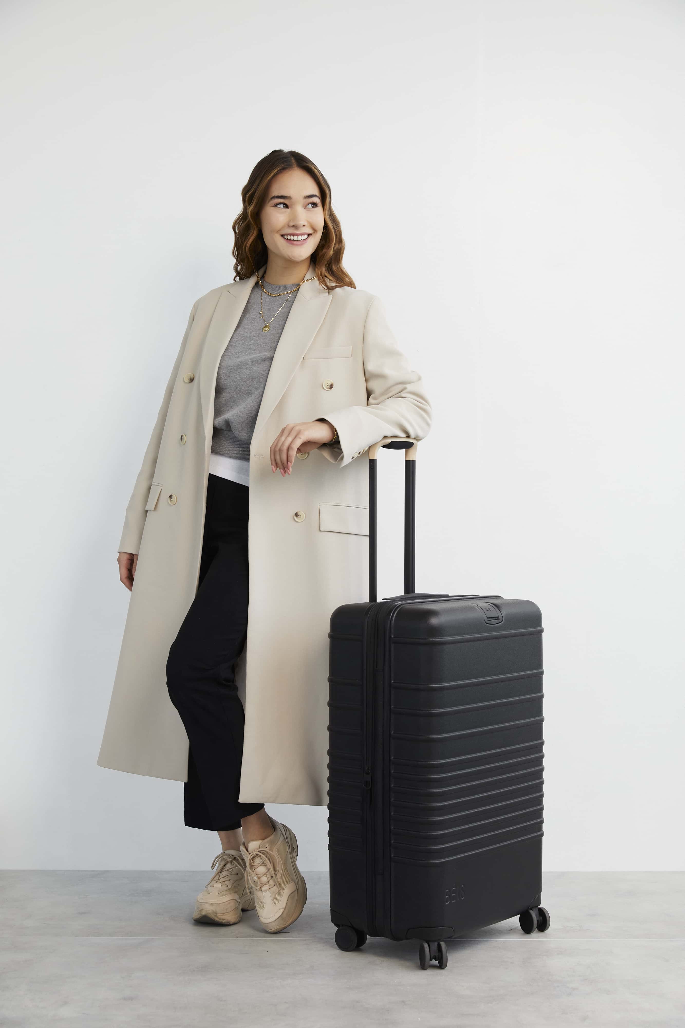 The Medium Check-In Roller in Black - Image 10