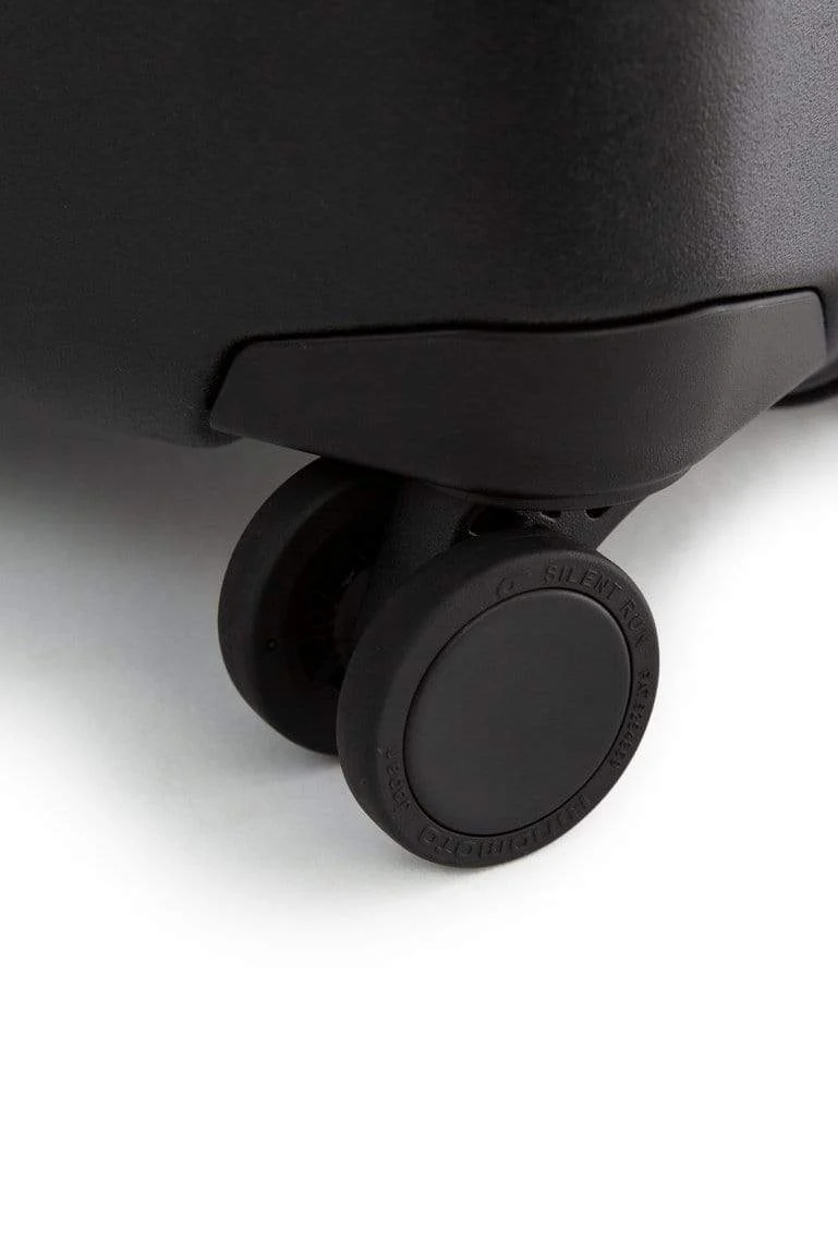 The Medium Check-In Roller in Black - Image 8