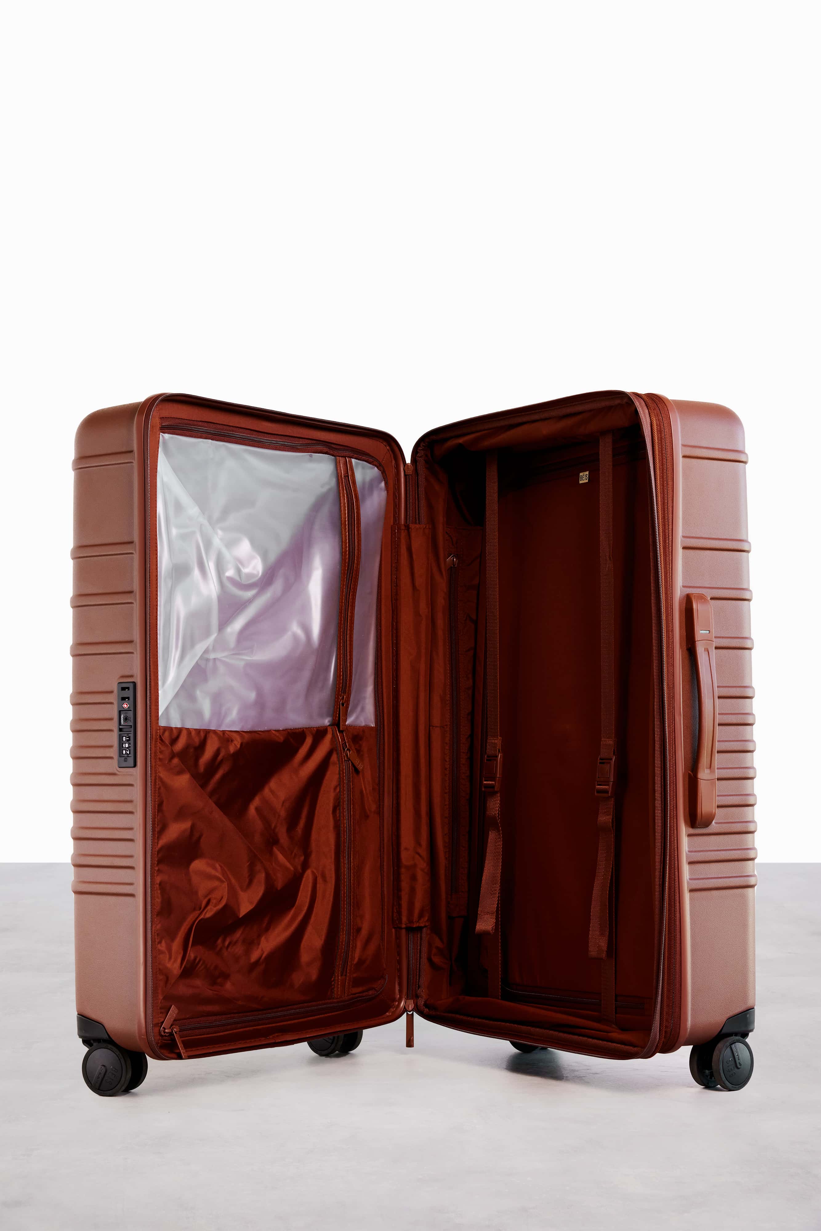 The Large Check-In Roller in Maple - Image 7