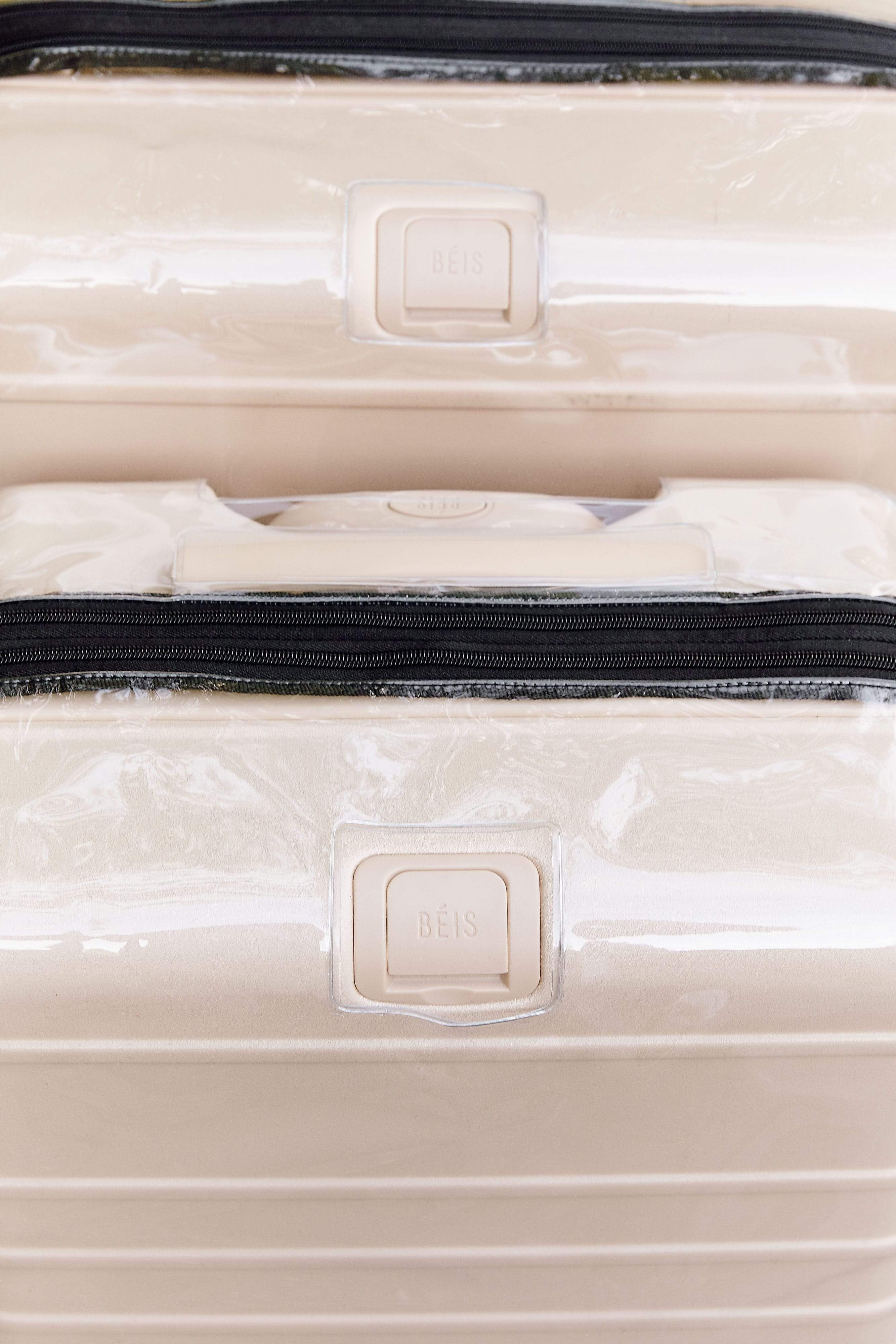 The Large Check-In Luggage Cover - Image 12