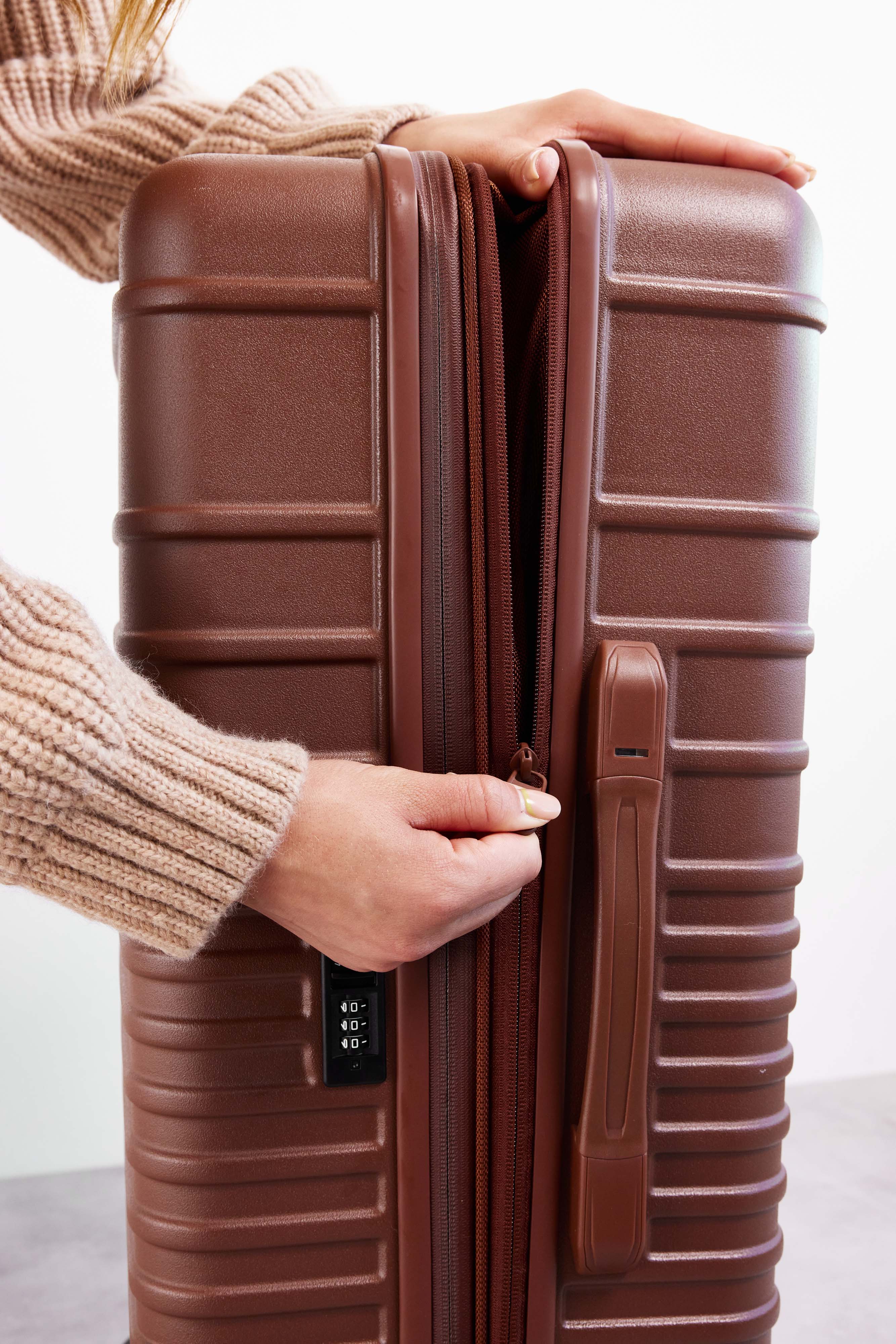 The Carry-On Roller in Maple - Image 14