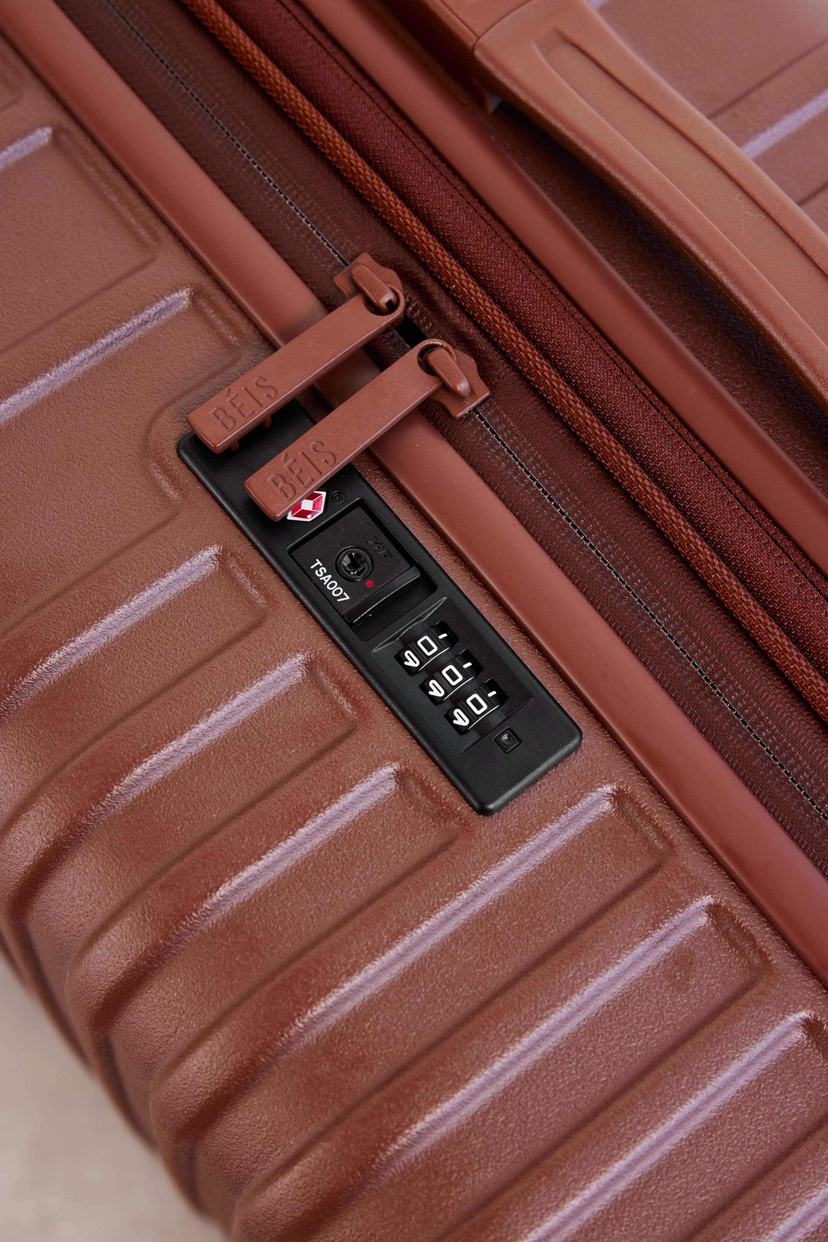 The Carry-On Roller in Maple - Image 17