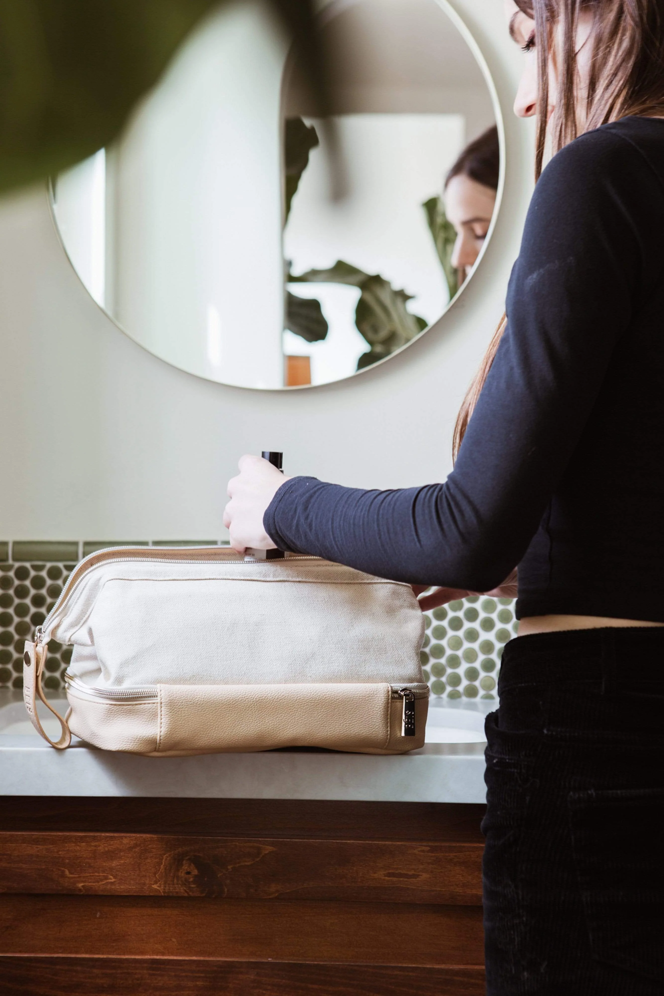 The Dopp Kit in Beige - Image 7