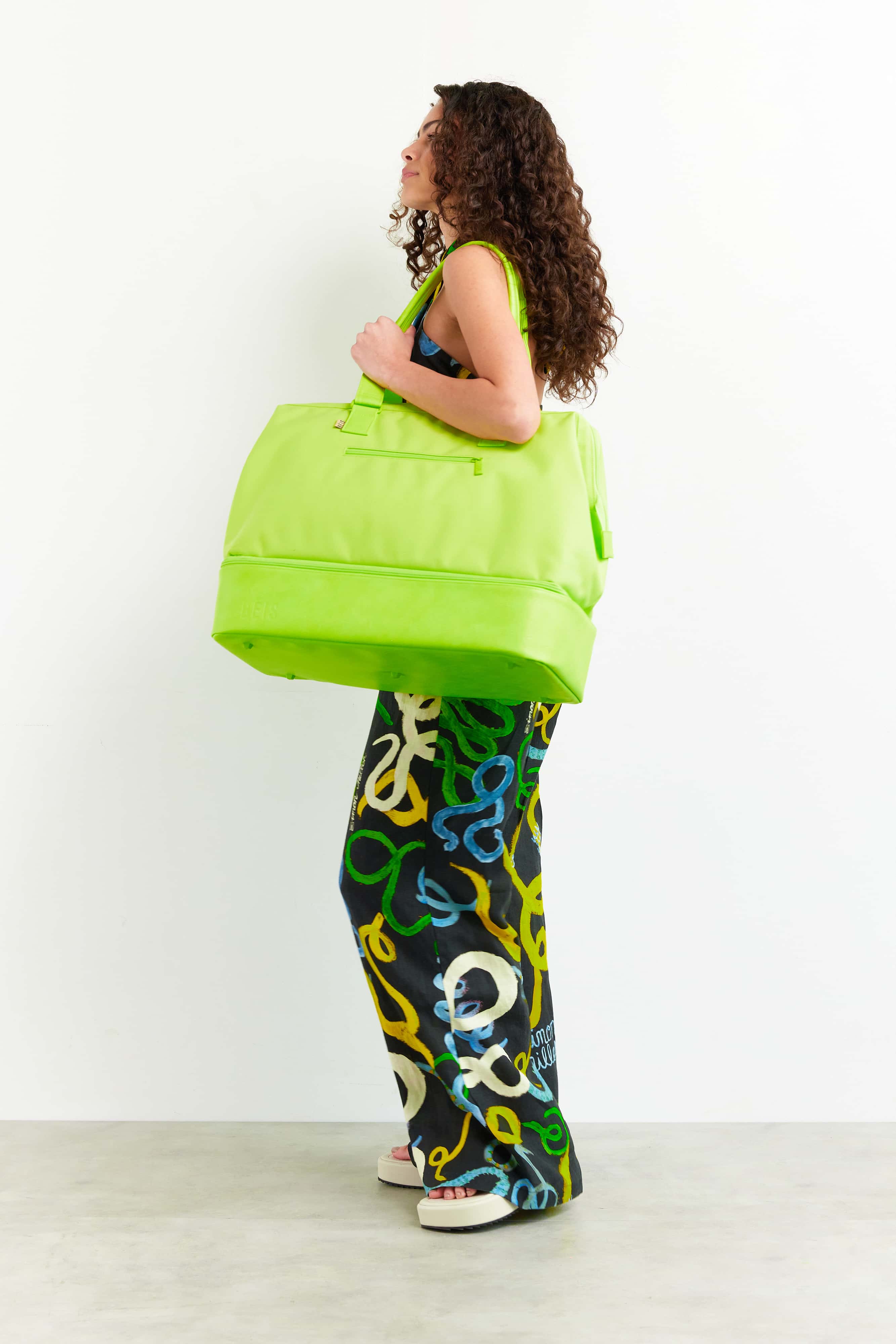 The Weekender in Citron - Image 11